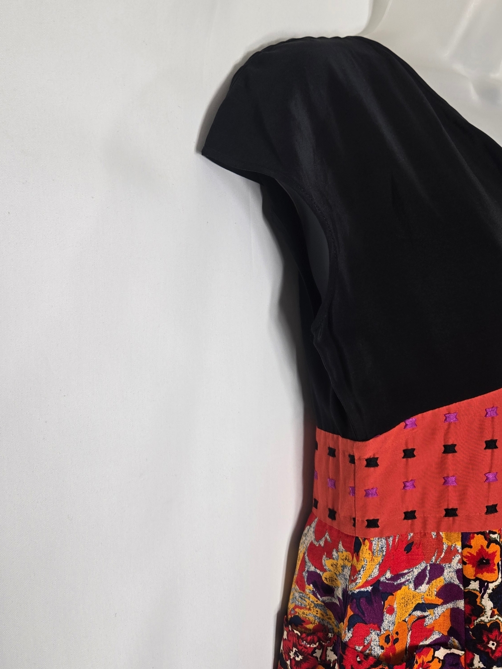 Frock By Tracy Reece - Picture 4 of 8